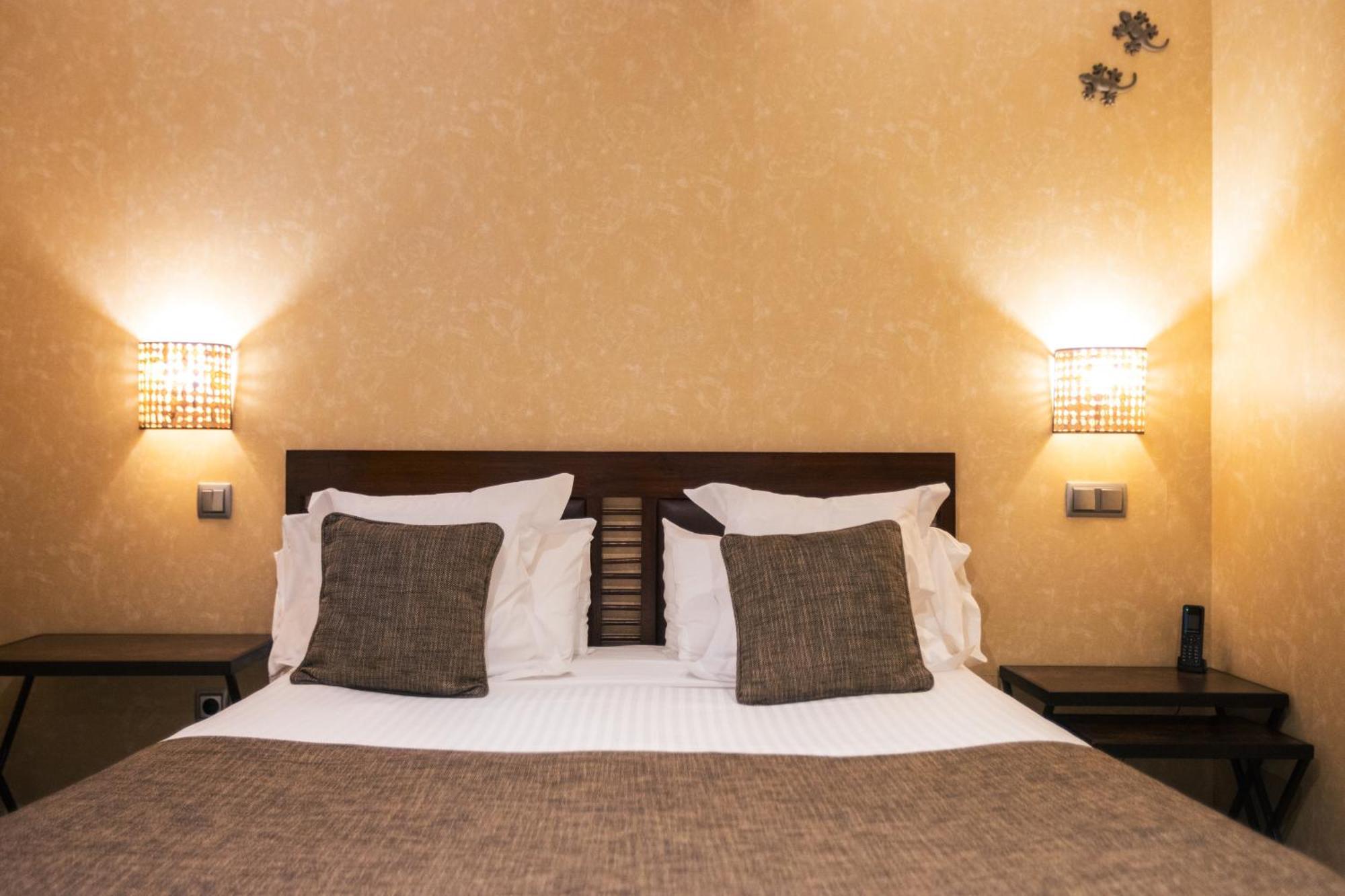Le Petit Boutique Hotel (Adults Only) Santander Exteriör bild