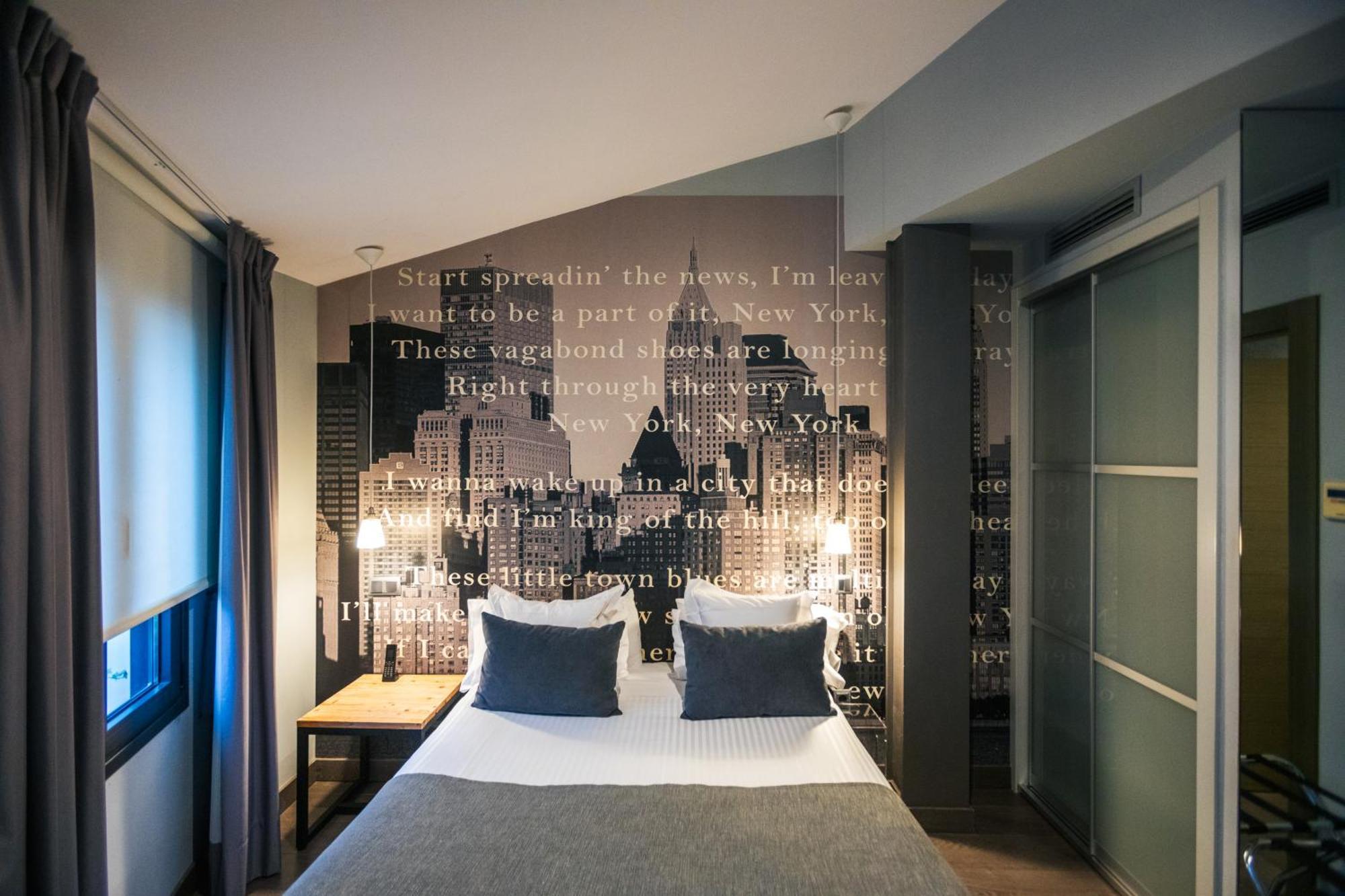 Le Petit Boutique Hotel (Adults Only) Santander Exteriör bild